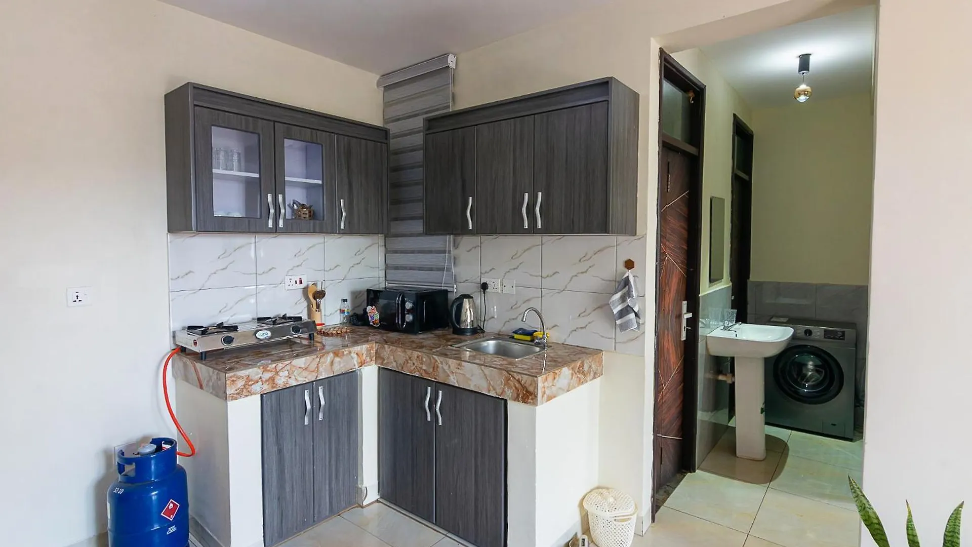 Maryz Secret Haven - Cozy Single Bedroom Self Contained Condo Kampala Lejlighed